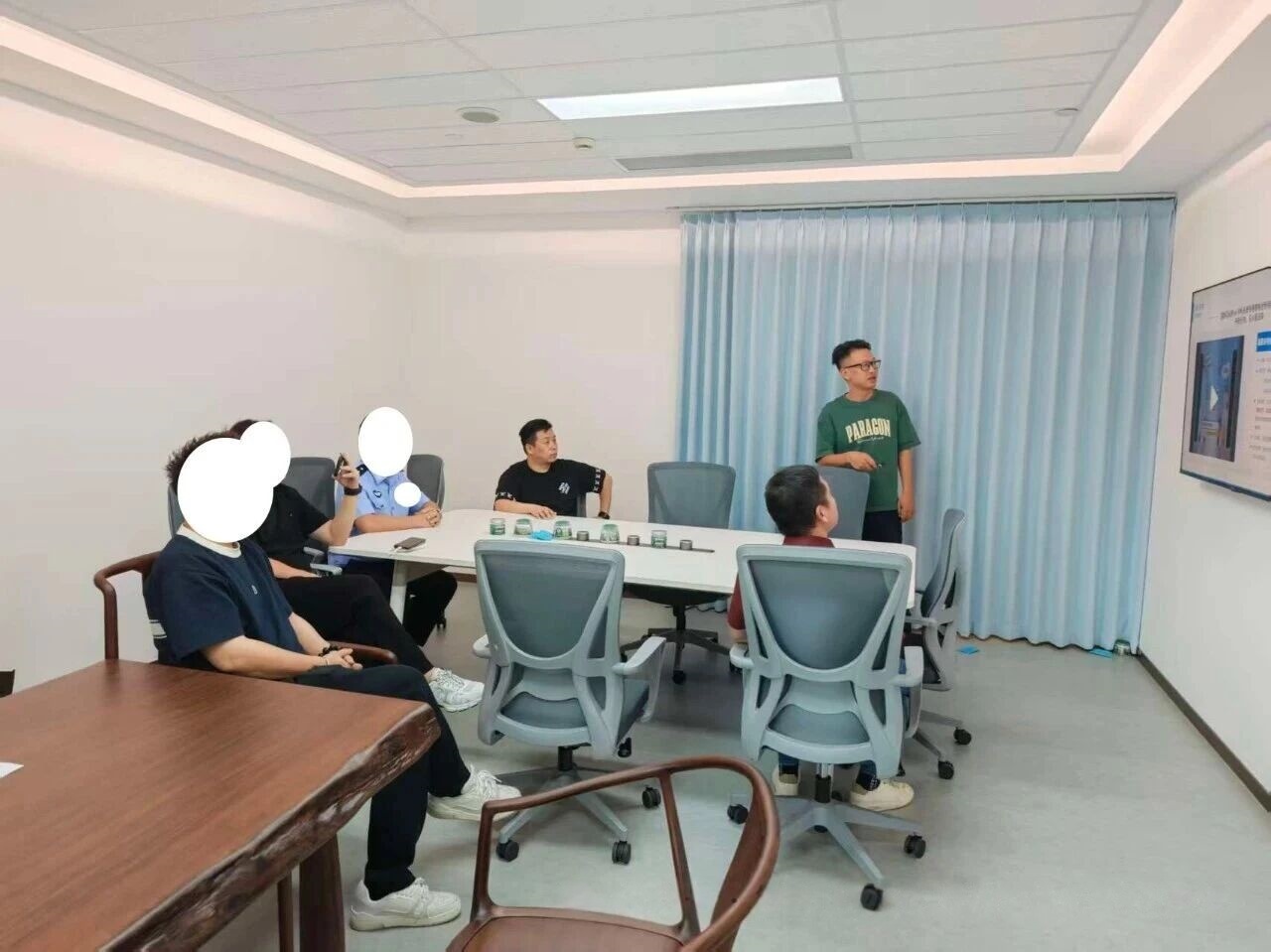 微信图片_2025-10-17_164934_591.jpg